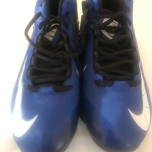 Boys Nike blue football cleats size 6.5